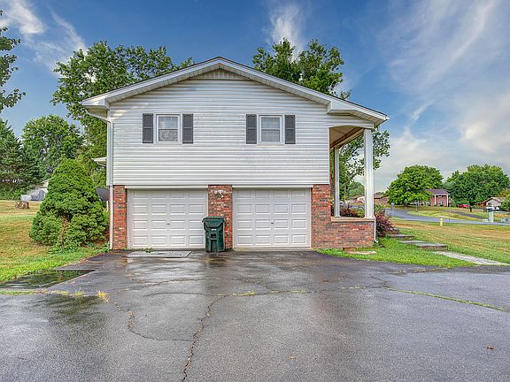4th image of 400 Lynnwood Dr