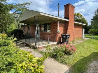 107 Southern Shores Dr, Brooklyn, MI 49230