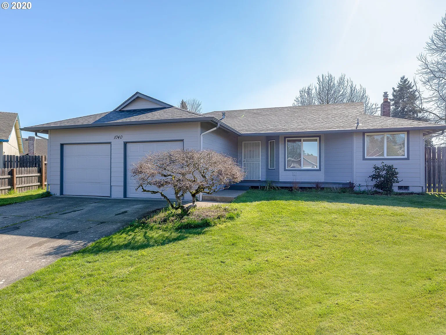 1040 Neptune Ct SE photo 1