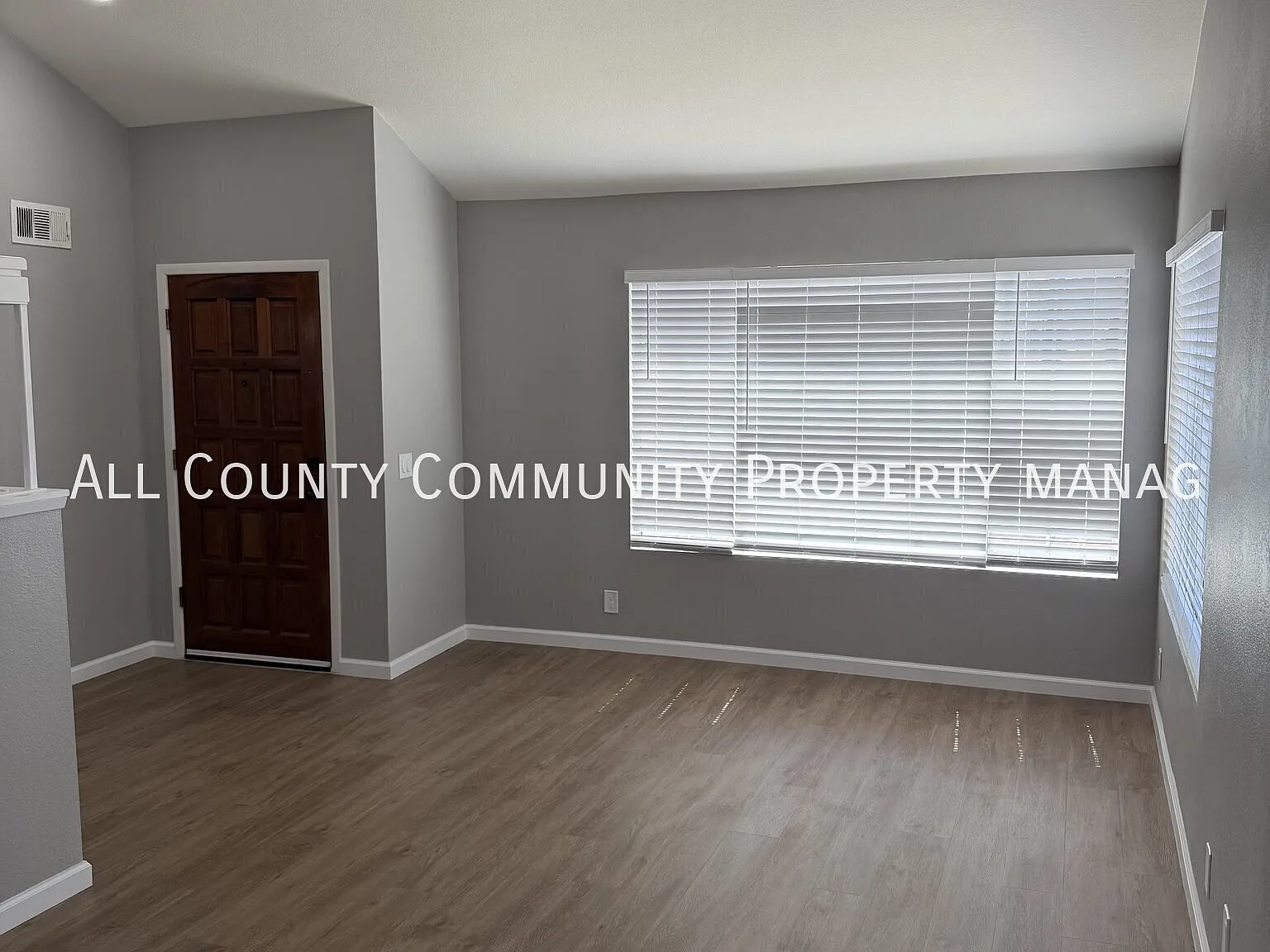 4 Bedroom, 3 Bathroom Home for Rent in Menifee! — Photo 4