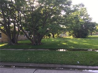 62 Jones Dr, Chalmette, LA 70043