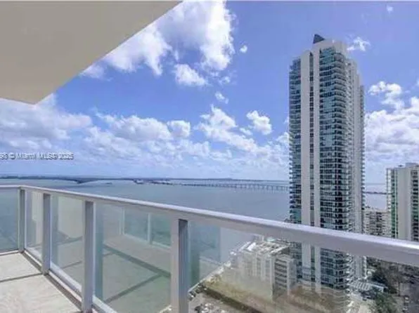 1155 Brickell Bay Dr APT 705, Miami, FL 33131