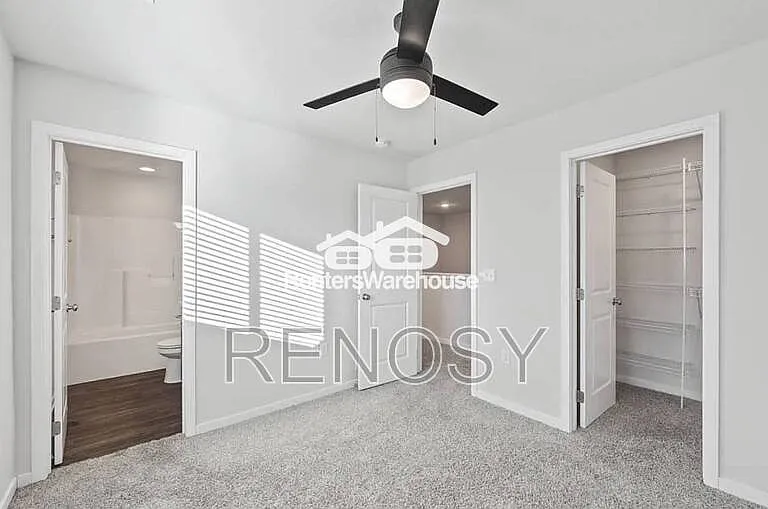 3622 NE Kara Ln — Photo 9