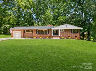 1123 Timberlane Dr, Lincolnton, NC 28092