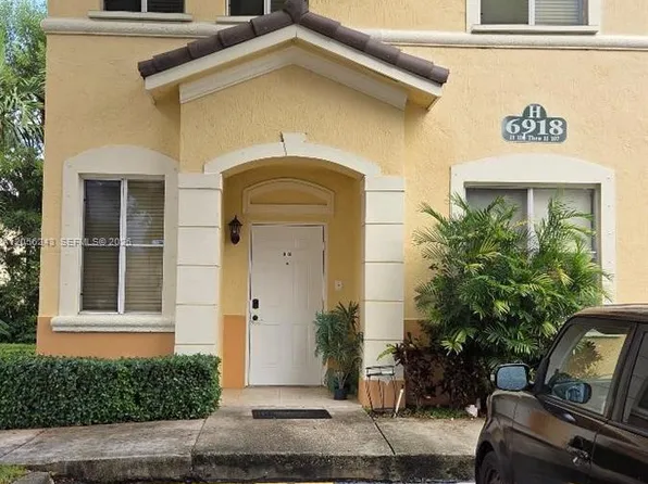 6918 NW 177th St #H100, Hialeah, FL 33015