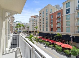 Downtown Dadeland, Miami, FL 33156