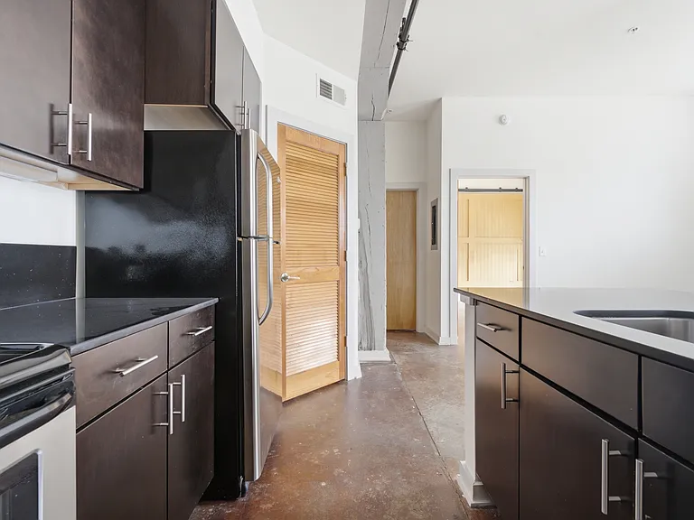 563 Stockton St #104 — Photo 1