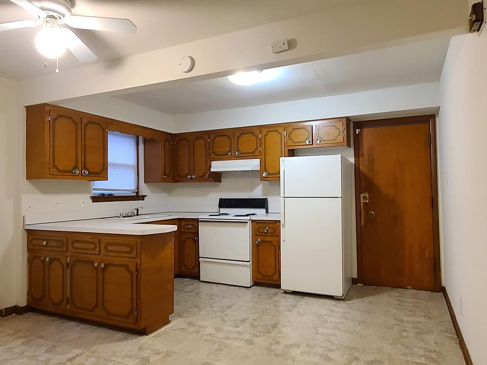 1st image of 1129 W 127th Pl