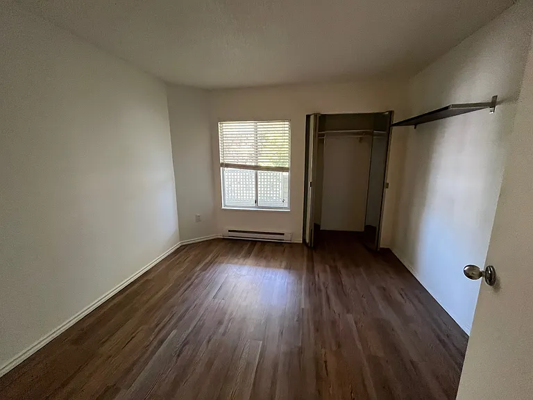 7571 Moffatt Rd #301 — Photo 6