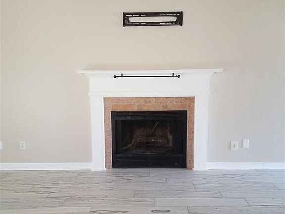 5th image of 3200 Birdseye Cir