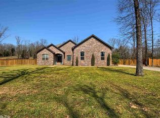 8714 Bobcat Ct, North Little Rock, AR 72120