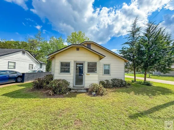 2323 W 14th St, Texarkana, TX 75501