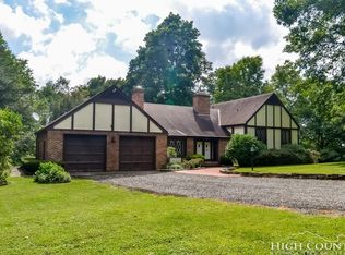 392 Hickory Heights Dr, Boone, NC 28607