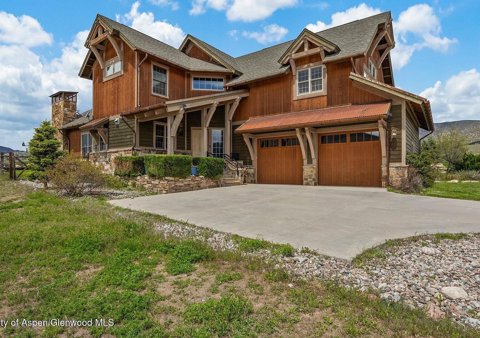 829 Ute Cir