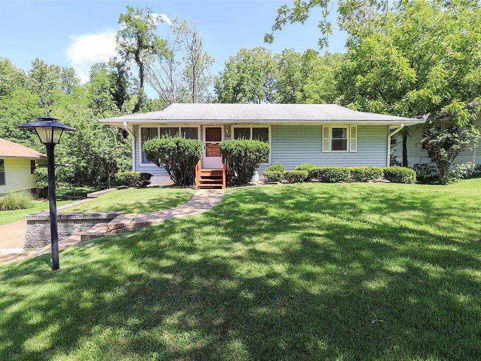1st image of 743 Samoa Dr