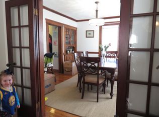 35 Eliot Cres, Brookline, MA 02467