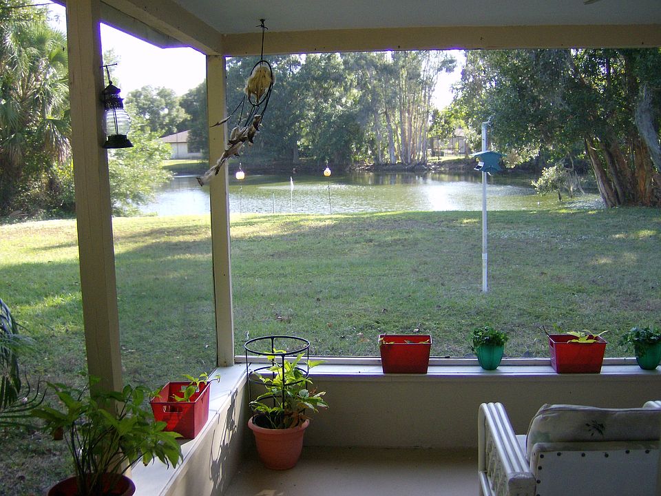 1st image of 520 E Seminole Dr