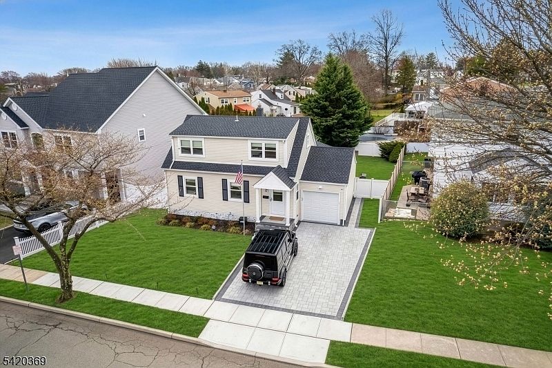 1st image of 138 Merrill Rd