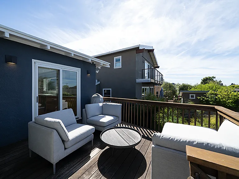 920 Ramona Ave — Photo 23