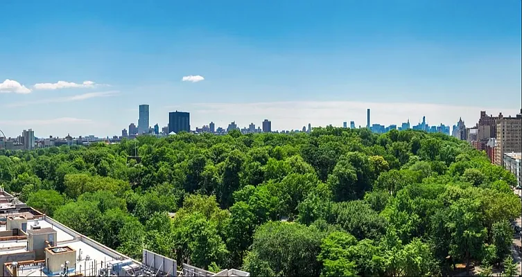 Rented by CiCi Realty Corporation | media 17