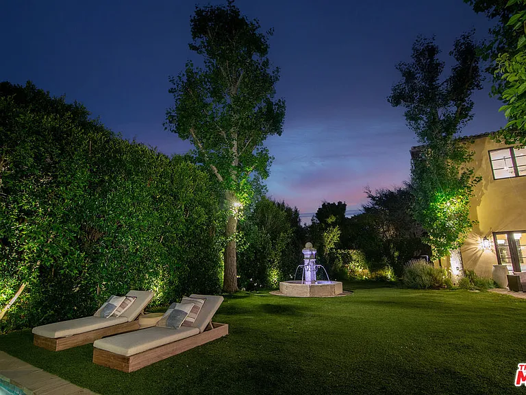 1221 Minorca Dr — Photo 47