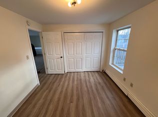 34 Lafayette St APT 2, Rochester, NH 03867