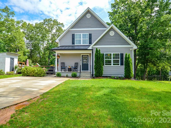 8024 Eagle St, Mount Pleasant, NC 28124