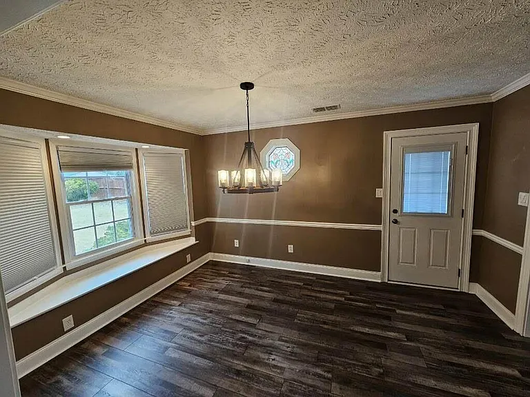 1505 Old Loganville Rd — Photo 15