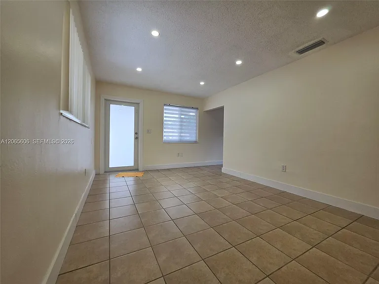 5290 NW 2nd Ter #1 — Photo 5