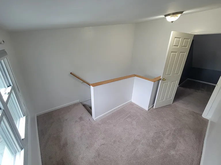 1306 Nicholson St — Photo 6