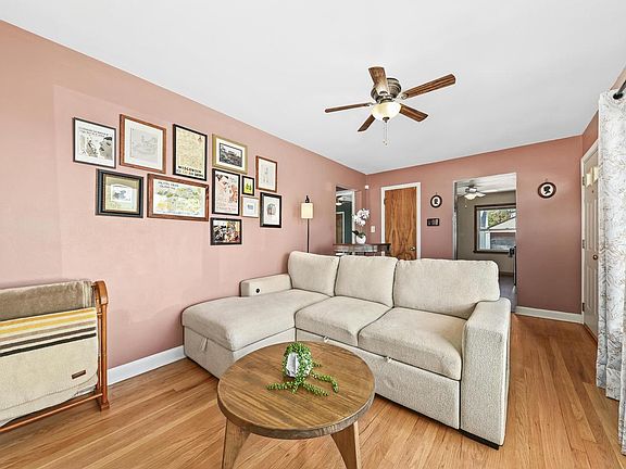 5th image of 505 W Waterford AVENUE