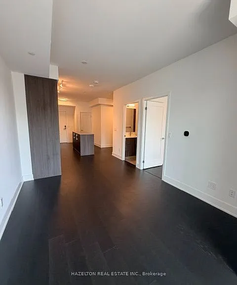8 Manor Rd W #409 — Photo 7