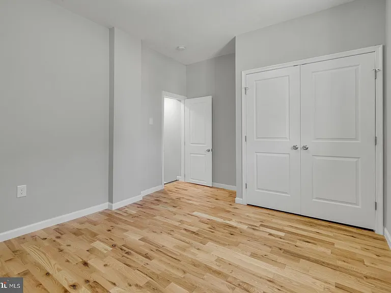 410 Diamond St #1 — Photo 9