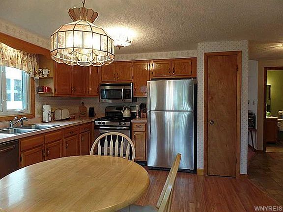 4th image of 4332 Twilight Ln