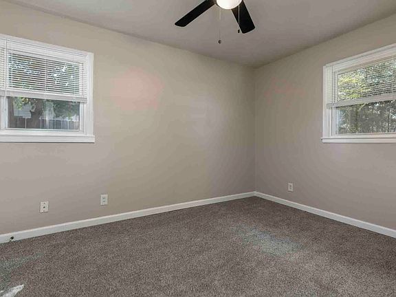 2nd image of 13502 Greystone Ave