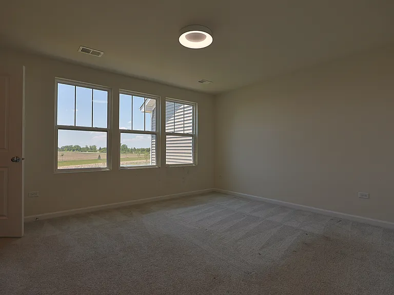 2287 Ryegrass Ln — Photo 16
