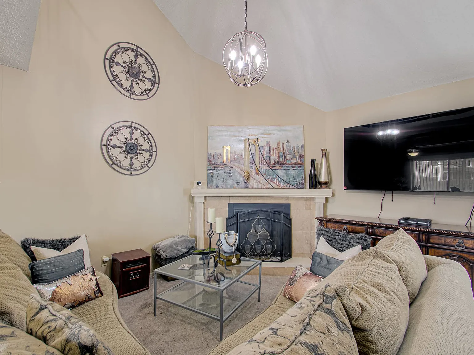 2 bed, 1.5 bath, 993 sqft, $1,700 — Photo 4