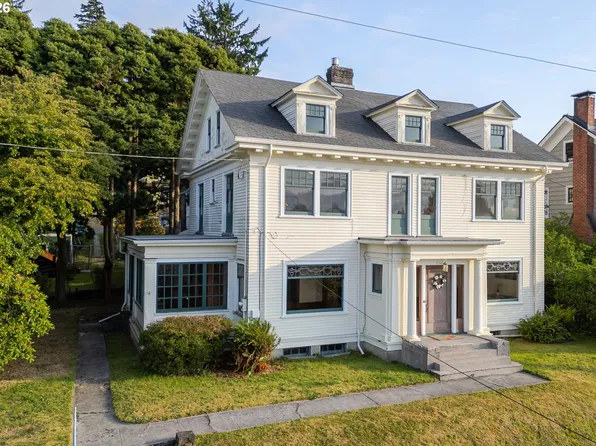 1343 Jerome Ave, Astoria, OR 97103