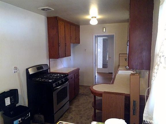 5th image of 1113 La Jolla Way