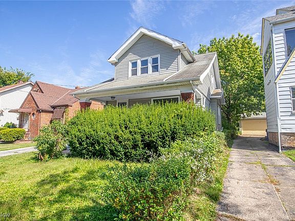3rd image of 3859 E 154th St