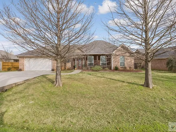 910 Arnold Ln, Texarkana, TX 75503