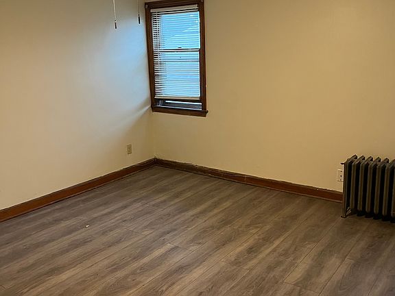 4th image of 4149 N 26th St