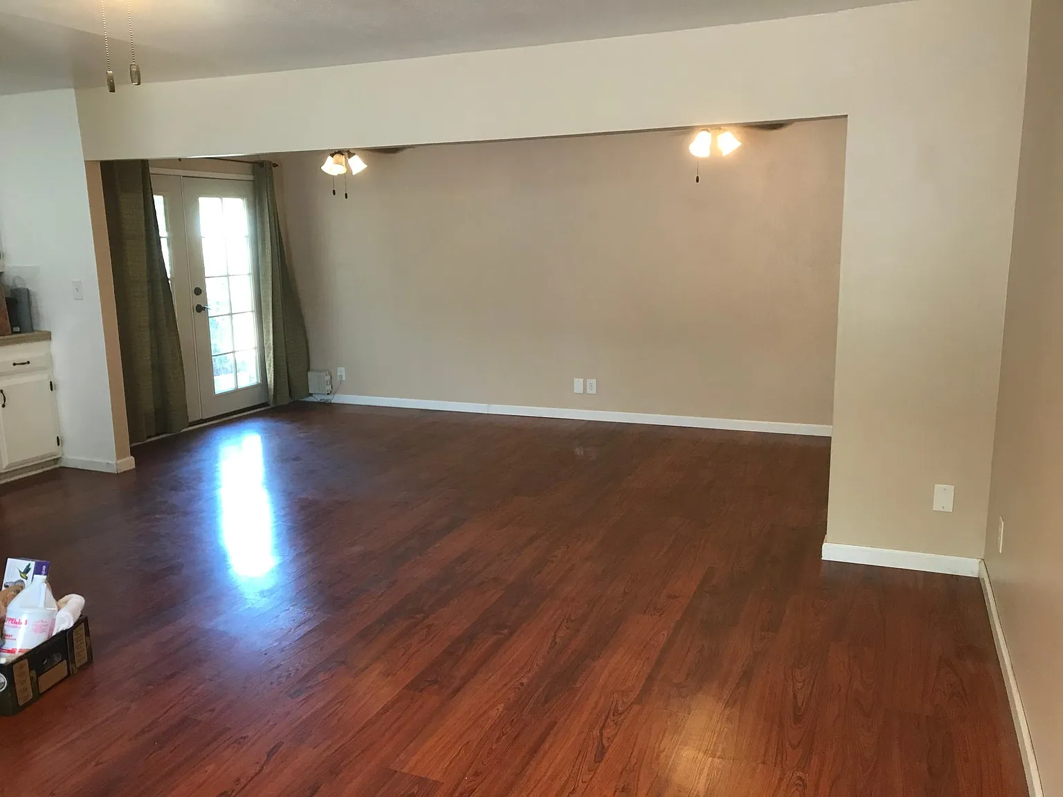 2 bed, 1485 sqft, $1,975 — Photo 2