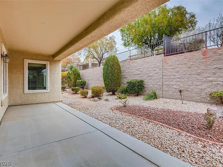 2316 Desert Fox Dr — Photo 27