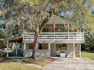 331 Lanesville Dr, Apalachicola, FL, 32320