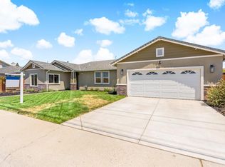 8039 Cottonwood Ln, Sacramento, CA 95828