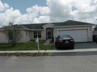 4000 SW 71st Ter, Davie, FL 33314