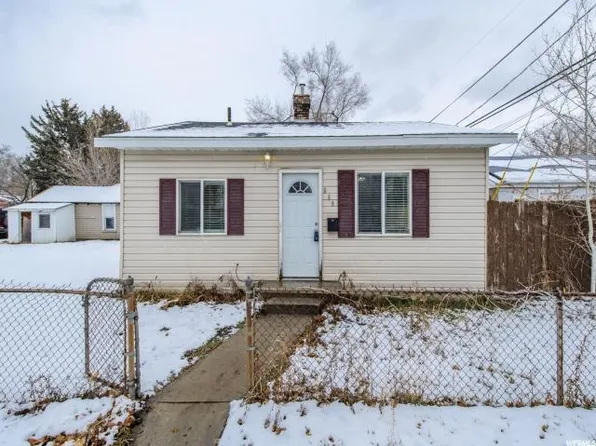 669 S Pueblo St, Salt Lake City, UT 84104