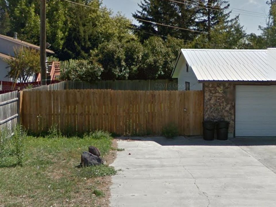 2nd image of 760 Neptune Dr