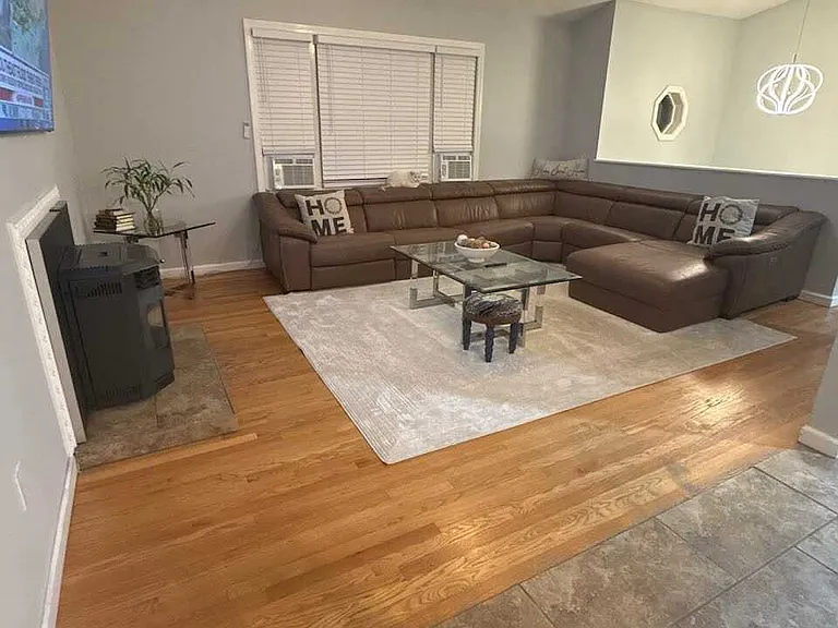227 Stonybrook Rd — Photo 7